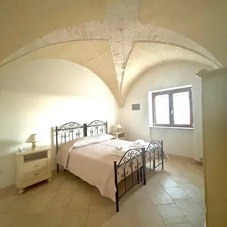 Iannuzzi Locorotondo